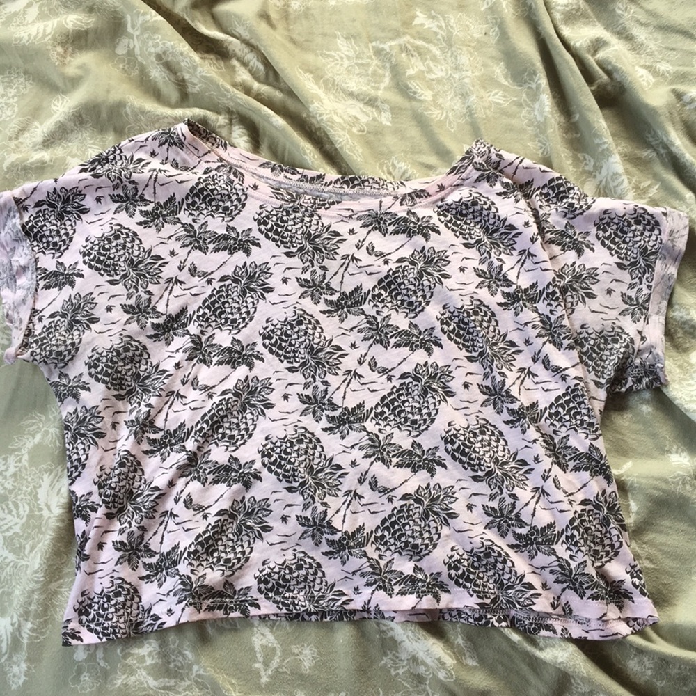 Aeropostale Pineapple Cropped Tee